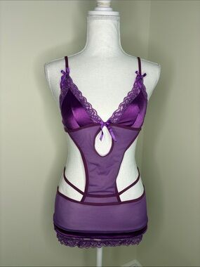ICollection Nylon Purple Lace & Nylon Lingerie. One Size